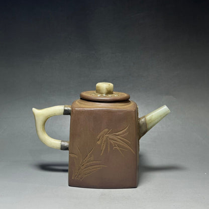 Chinese Yixing Zisha Clay Handmade Exquisite Teapot(高四方 底款：杨鹏年)