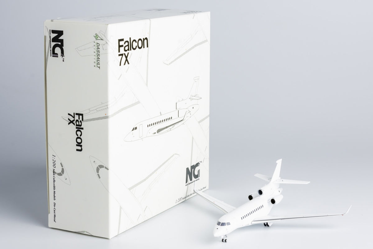 1:400 NGmodels Blank Dassault Falcon 7X Passenger Airplane Diecast Plane Model