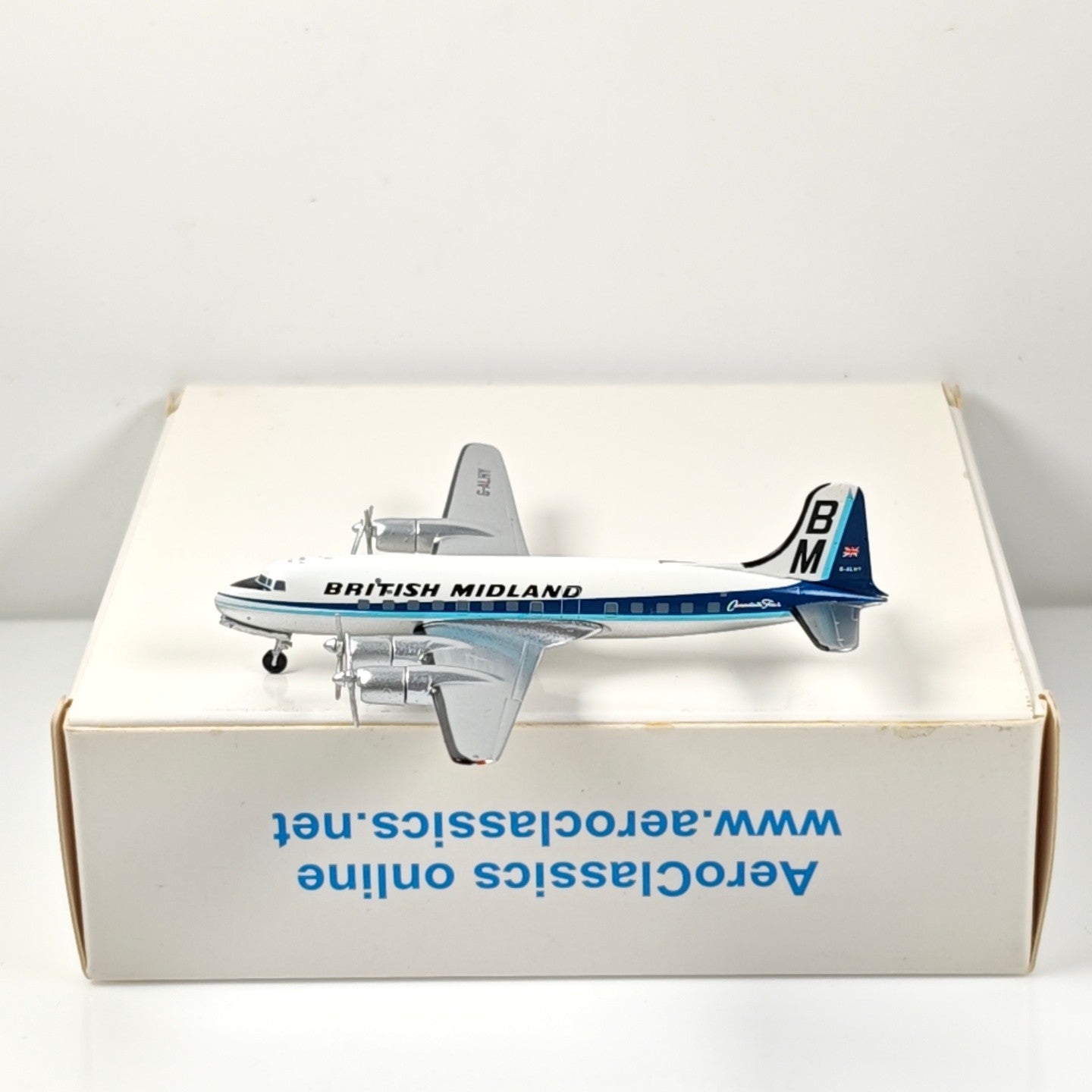 1:400 Aeroclassics British Midland CL-4 Passenger Airplane Diecast Plane Model