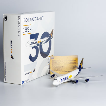 1:400 NG Model ATLAS AIR BOEING 747-8F Plane Airplane Diecast Aircraft Model