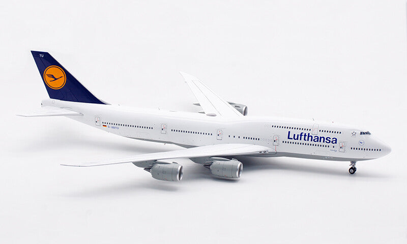 1:200 SQ Wings Lufthansa Boeing 747-8 D-ABYA Passenger Airplane Diecast Model