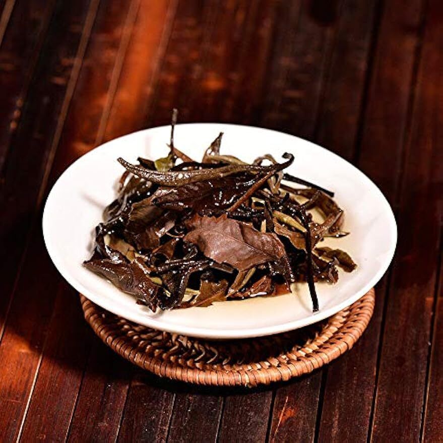 Yunnan Organic Pu'er Moonlight Beauty White Buds Pu-erh Tea Raw Cake Puer 100g