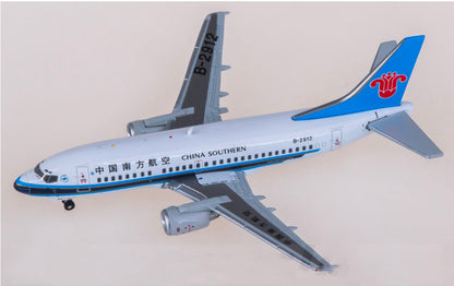 1:400 Undefined Collectibles Boeing 737-500 Passenger Airplane Diecast Model