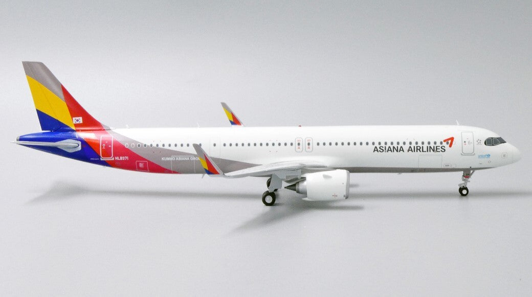 1:200 JC Wings Asiana Airlines AIRBUS A321Neo Airplane Diecast Aircraft Model