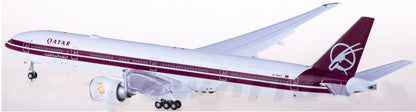1:200 Geminijets Qatar Boeing 777-300 A7-BAC Passenger Airplane Diecast Model
