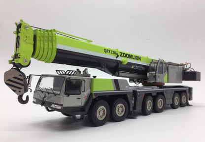 1:50 ZOOMLION QAY220 Crane Milan EXPO Construction Equipment Diecast Model