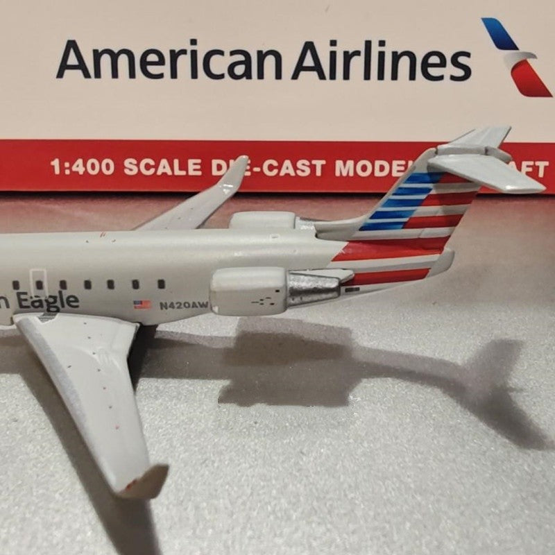 1:400 Geminijets American Airlines Bombardier CRJ200LR Airplane Diecast Model