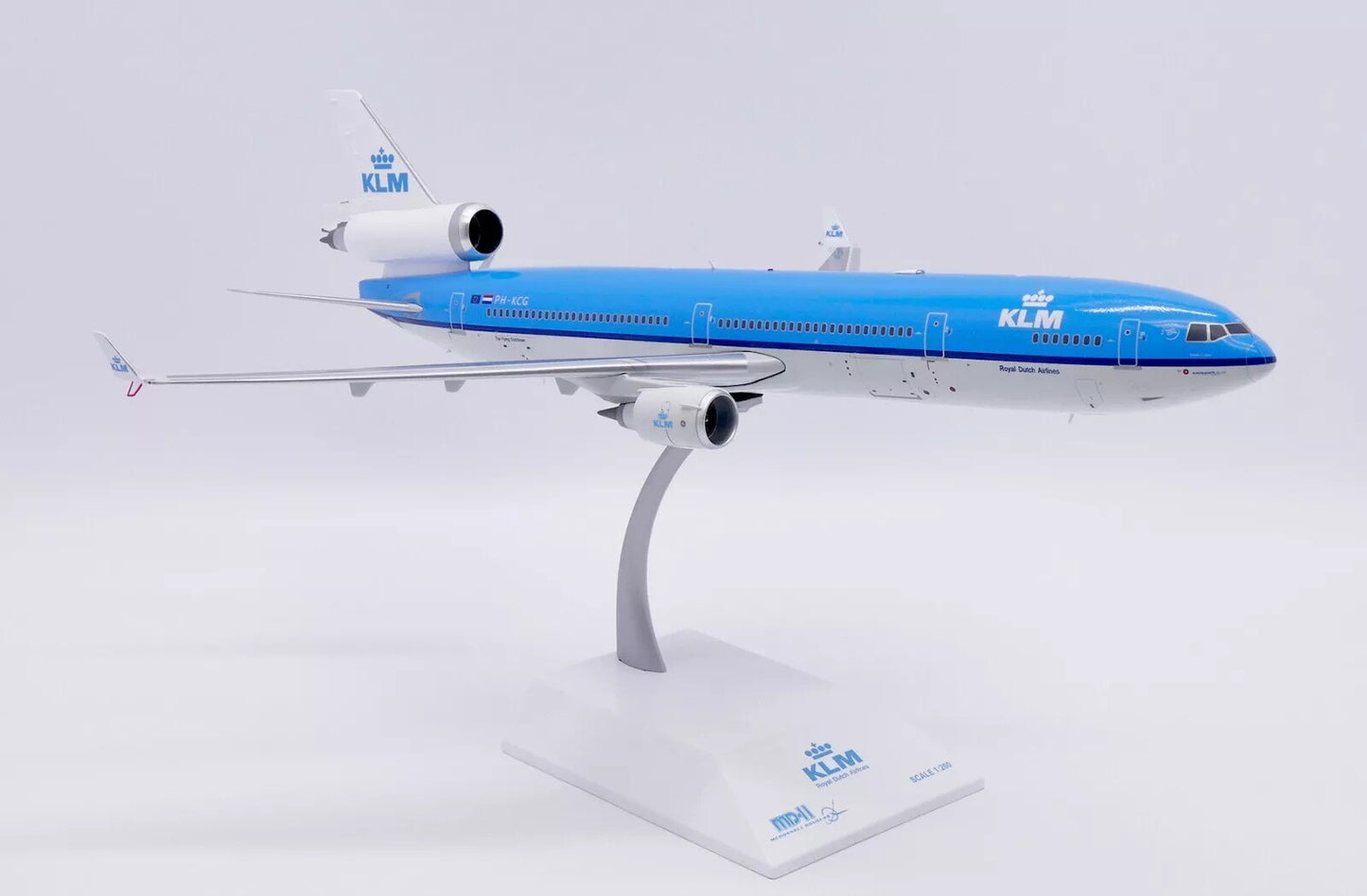 1:400 JC Wings Swiss Airbus A340-300 Airplane Diecast Aircraft Plane Model