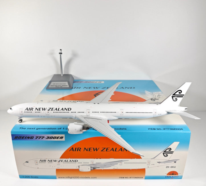 1:200 InFlight Air New Zealand B777-300ER ZK-OKU Airplane Diecast Plane Model