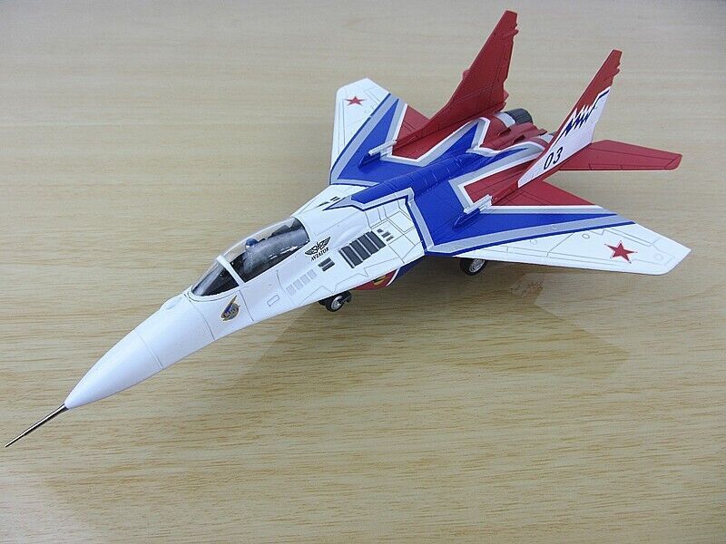 1:72 MIG-29 FIGHTER PERFORMANCE TEAM AIR SHOW Airplane Diecast Aircraft Model