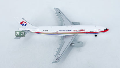 1:400 JET CHINA EASTERN A300-600R B-2318 Passenger Airplane Diecast Model