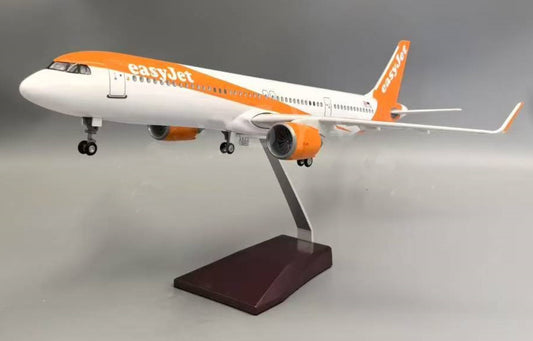 47CM 1:95 easyJet AIRBUS A321NEO Passenger Airplane Landing Gear Resin Model