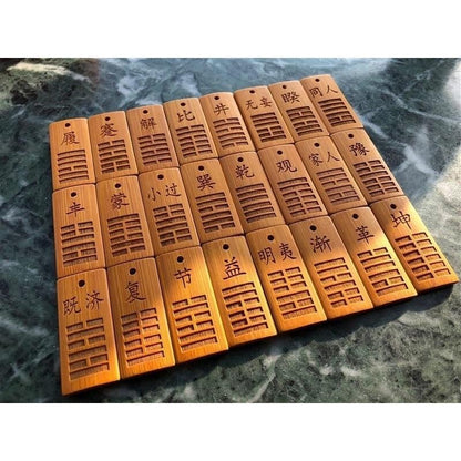 Chinese I-Ching Divination Set Wood Dice Cup Teaching Aids Book 64 Hexagrams Kit