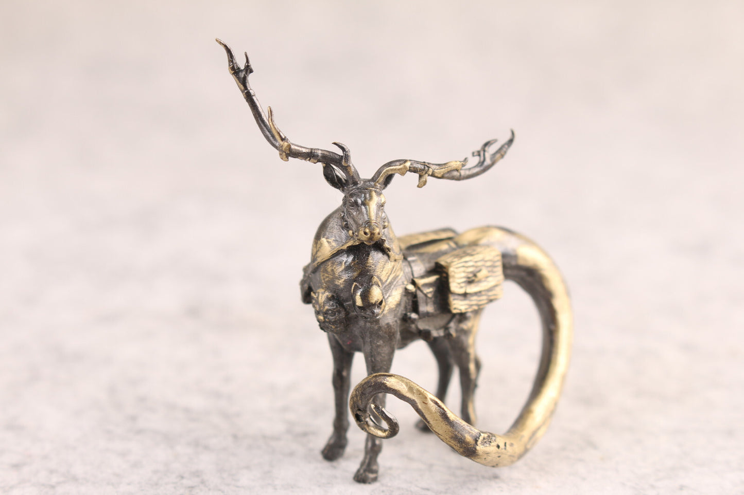 Rare collection bronze art dragon horse Figure statue netsuke table decor