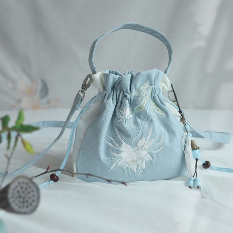 Embroidered Shoulder Bag Flower Bunch Mouth Tassel Exquisite Handbag Polyester