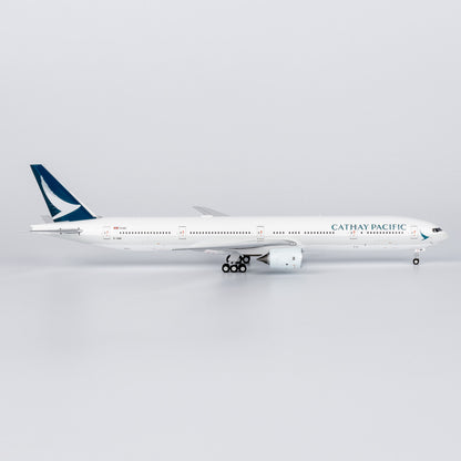 1:400 NGmodels Cathay Pacific Boeing 777-300 Airplane Diecast Plane Model