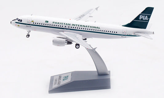 1:200 InFlight PIA PAKISTAN INTERNATIONAL AIRBUS A320 Airplane Diecast Model