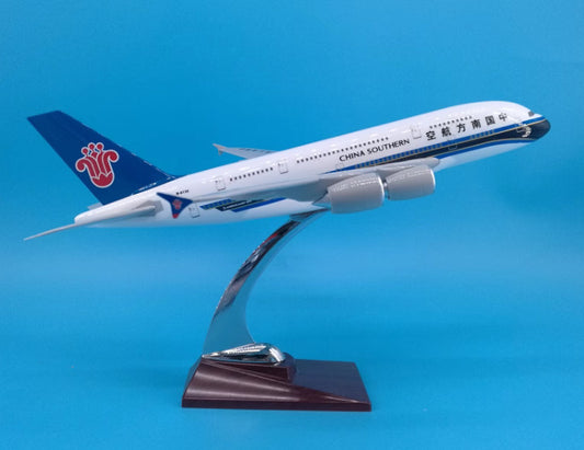 36CM CHINA SOUTHERN AIRBUS A380 Passenger Aircraft Resin Plane Airplane Model