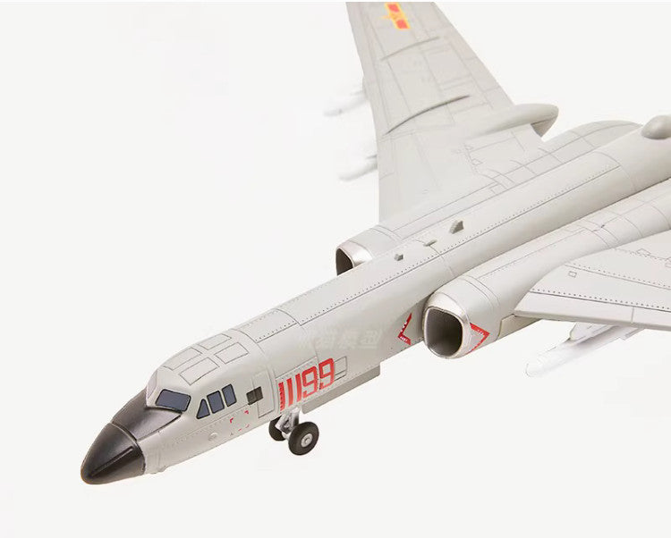 1:86 40CM H-6K Strategic Bomber Fighter Airplane Diecast Military Aircraft Model