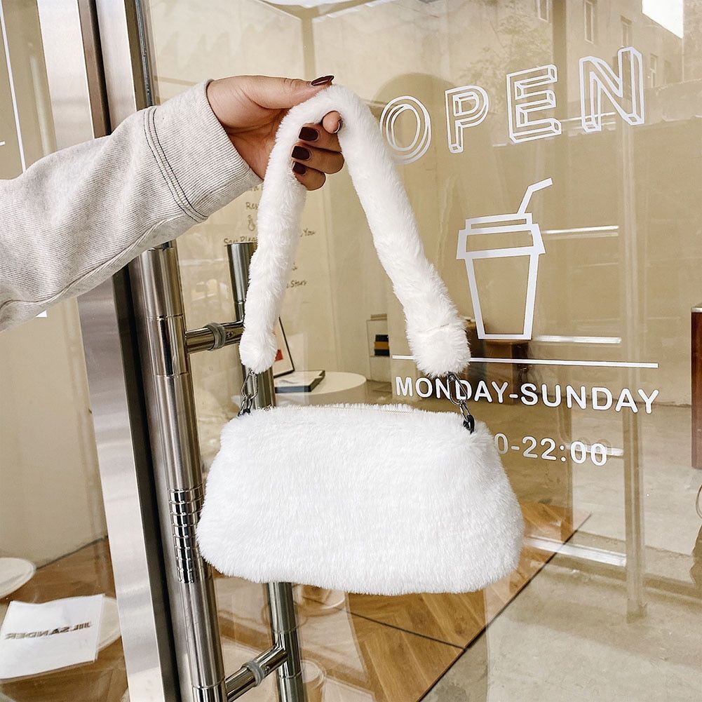 Fluffy Shoulder Bag Vintage Underarm Pouch Square Travelling Purse 22*14*7CM 1PC