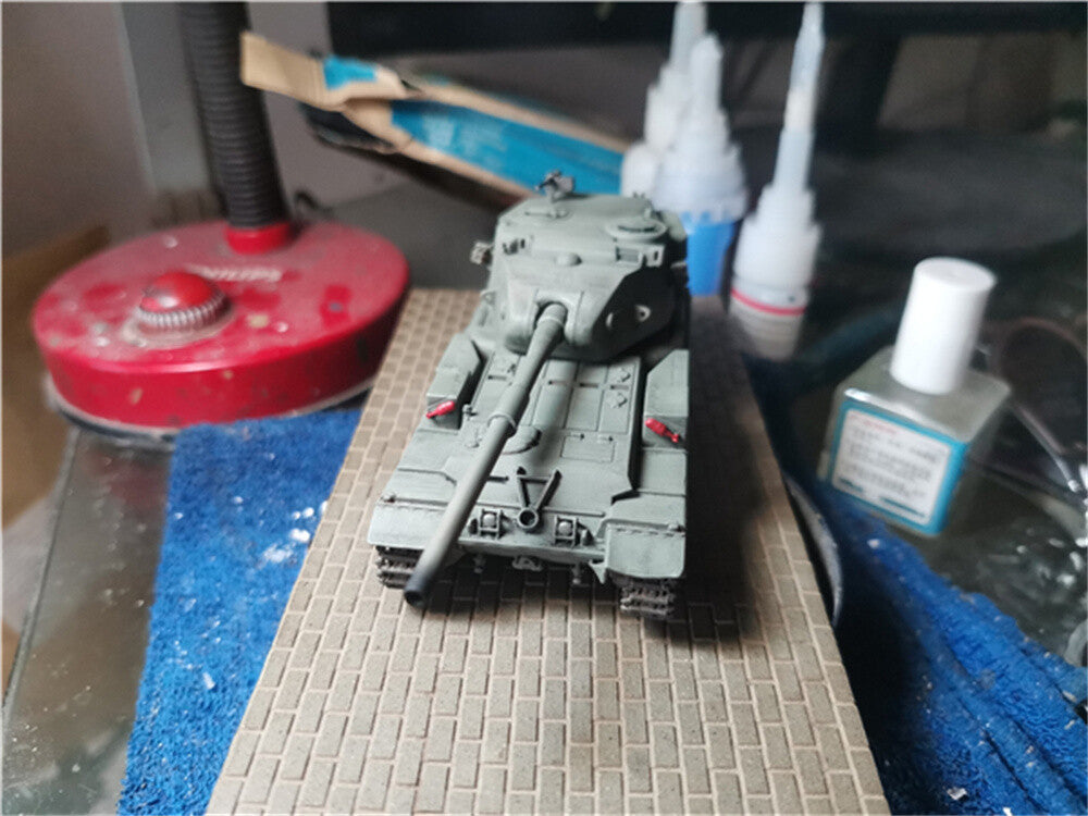 1/72 United Kingdom FV215b (183) Tank Painted Finished Model