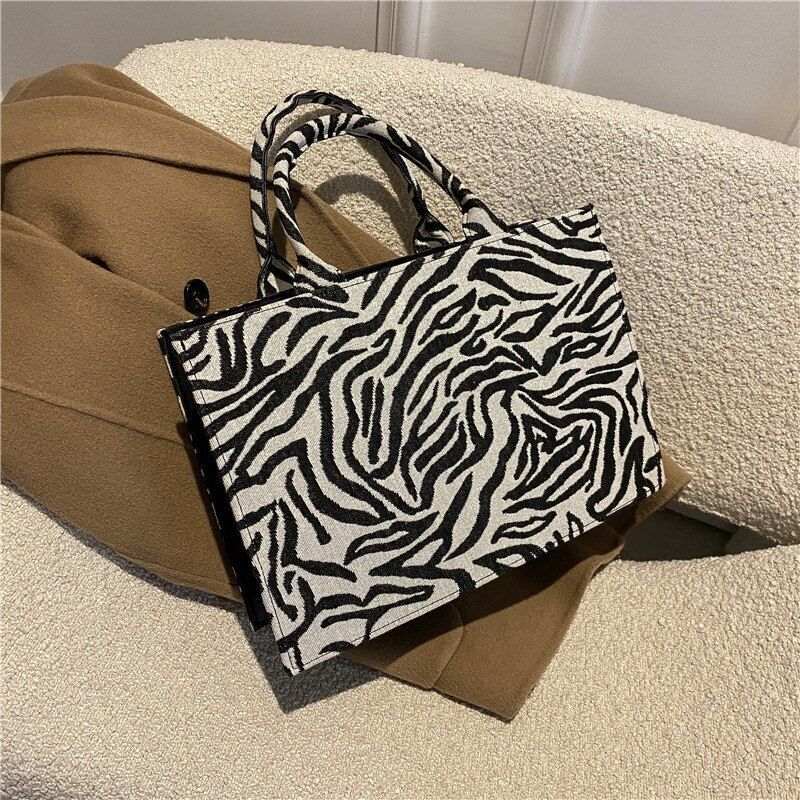 Large Handbag Women Synthetic Leather Square Vintage Shopper Bag 36*25*12 CM 1PC