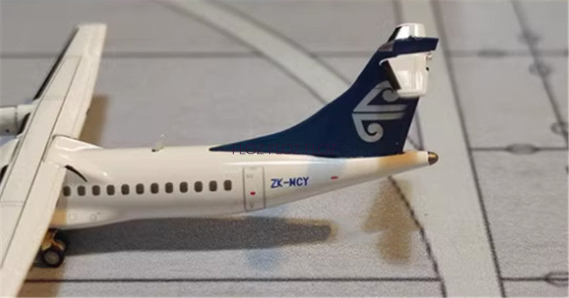 JC Wings Air New Zealand ATR-72 ZK-MCY 1:400 Aircraft Pre-built Model
