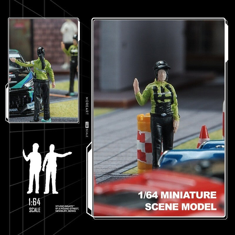 1/64 Scale Figure Model Police Officer Directing Traffic Scene Model Toy