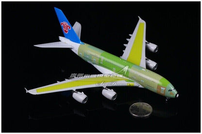 1:400 JC Wings CHINA SOUTHERN AIRBUS A380 Passenger Aircraft Diecast Plane Model