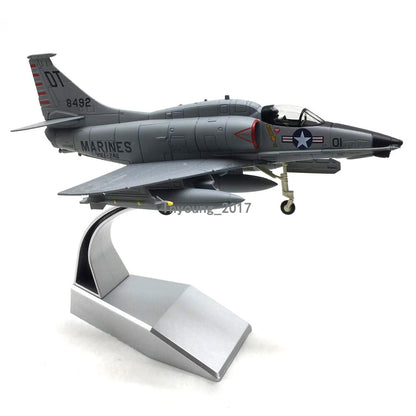 1/72 Douglas A-4M Skyhawk Fighter Airplane Model Diecast Military Plane Model