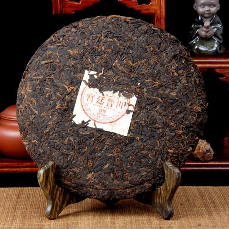 Yunnan Palace Pu'er Tea Menghai Puerh Ripe Tea Cake Black Tea Health Care 357g
