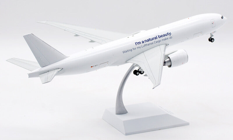 1:200 JC Wings Lufthansa Cargo B777-200LRF Airplane Diecast Aircraft Model