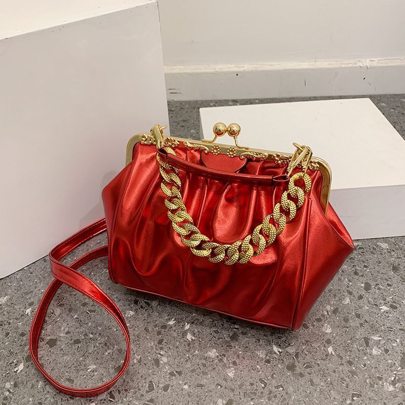 Shoulder Bag Pleated Bag Thick Chain Clip Handbags Satchel Leather Crossbody Bag