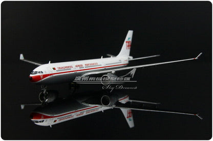 1:400 GeminiJets TAP AIRBUS A330-300 Passenger Airplane Diecast Aircraft Model