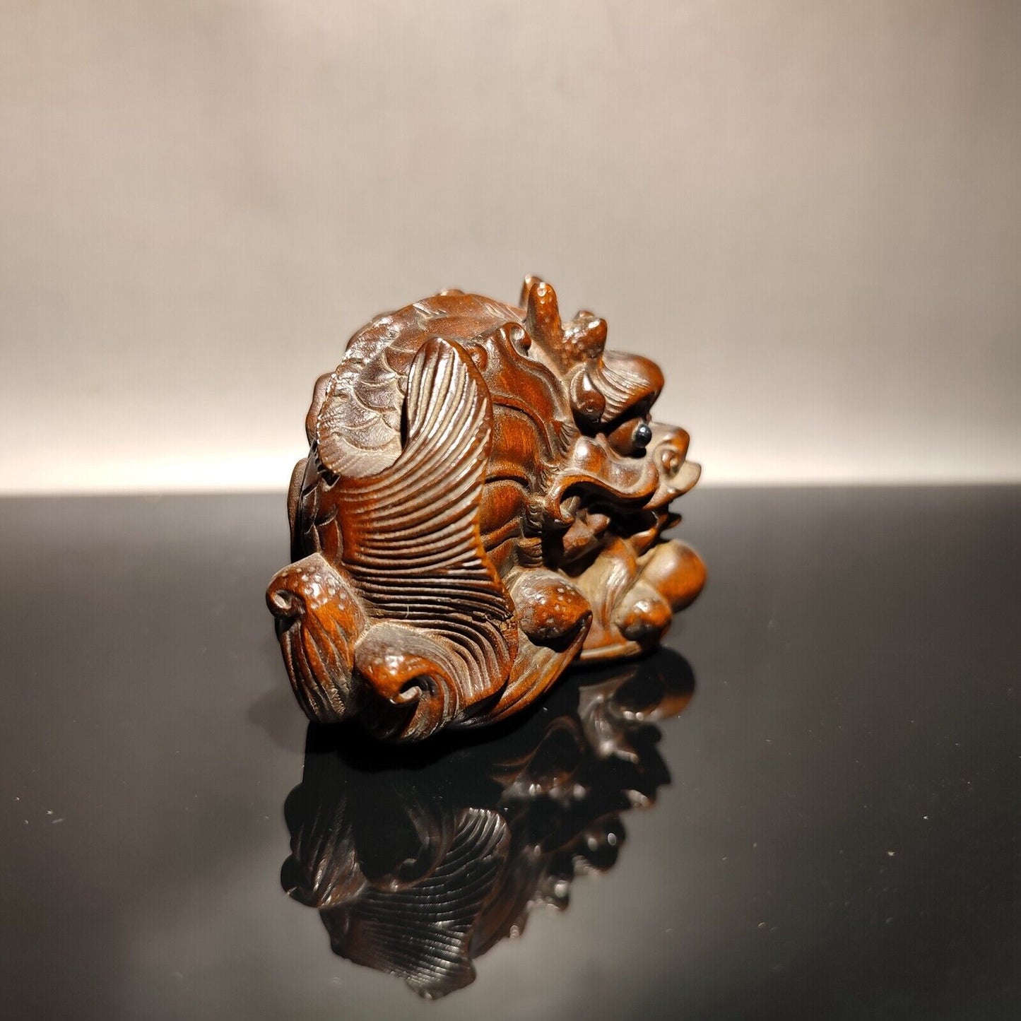 chinese dragon sculpture decor home decor statu Beautiful wood carving mini art