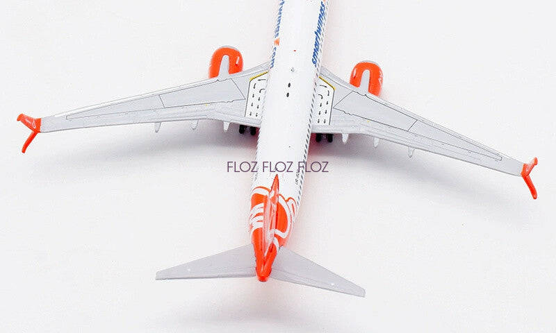 JC WINGS Sky Up Airlines smartwings for Boeing B737-800 UR-SQG 1:400 Plane Model