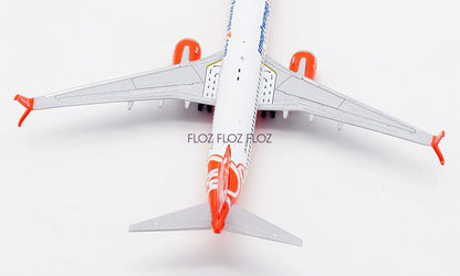 JC WINGS Sky Up Airlines smartwings for Boeing B737-800 UR-SQG 1:400 Plane Model