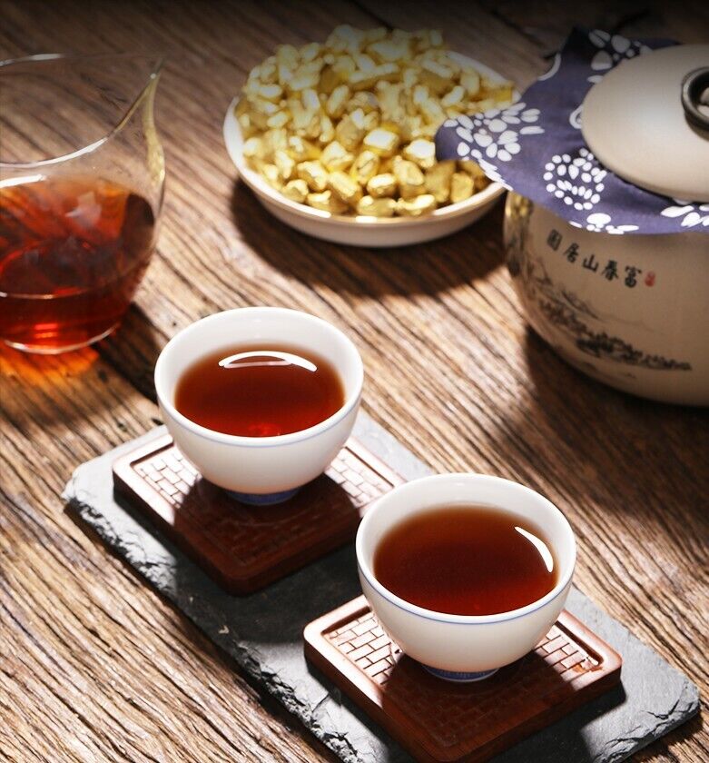 Cooked tea wrapped in gold foil gift casserole tea Pu 'er tea tea high tea cream-