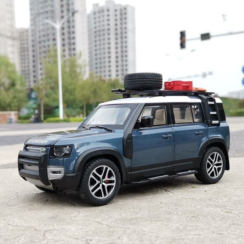 1:24 Land Rover Defender SUV Alloy Car Model Diecast Toy Vehicle Collection Gift