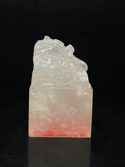 Chinese Natural Shoushan Stone Hand-carved Exquisite Auspicious Beast Seal 31331