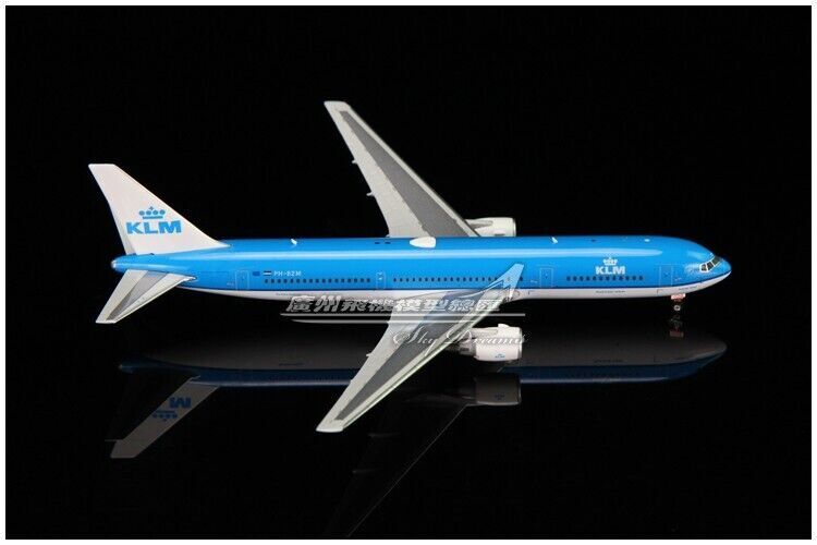 1:400 Phoenix KLM BOEING 767-300ER Passenger Airplane Diecast Aircraft Model