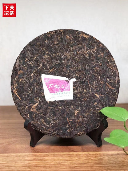 2013 Pu'er Tea Golden Seal Series Xiaguan Round Tea T7653 Yuan Raw Tee 下关普洱 357g