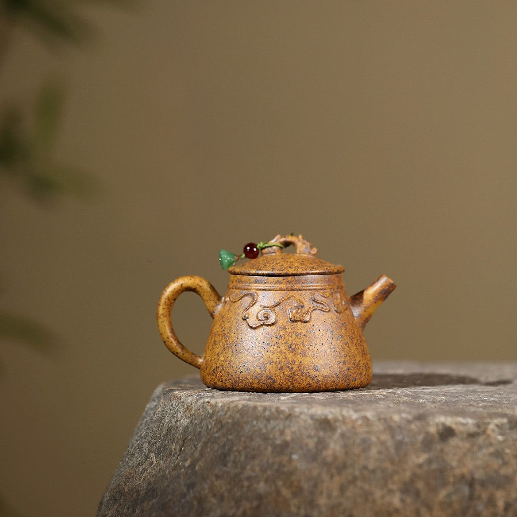 Yixing Zisha Teapot 190cc Famous Handmade Ore High-end Tea Set