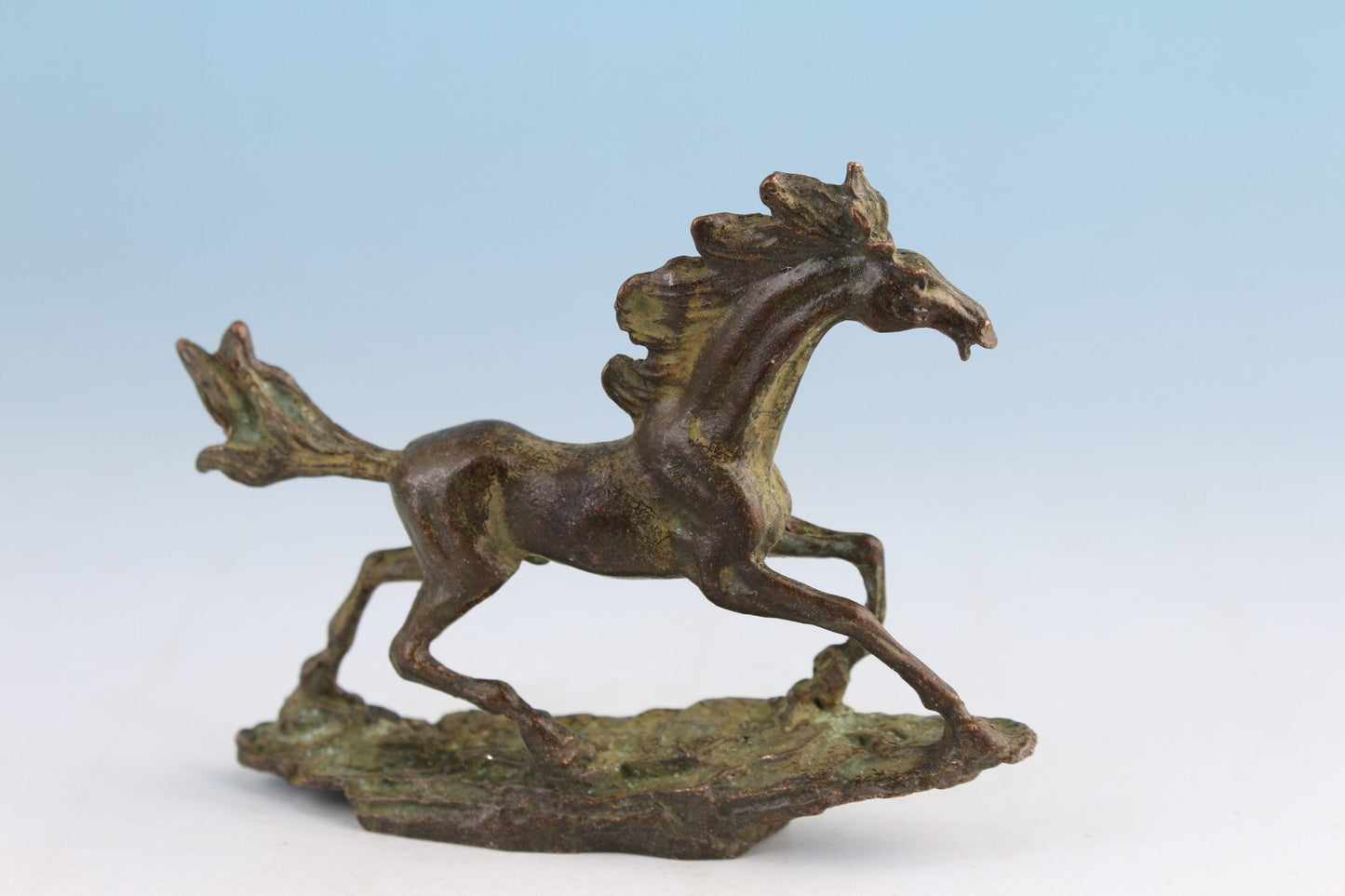 Rare Chinese bronze old horse Figure statue netsuke collectable gift tea pet