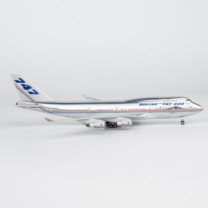 1:400 NGmodels Boeing B747-400 N401PW Passenger Airplane Diecast Plane Model
