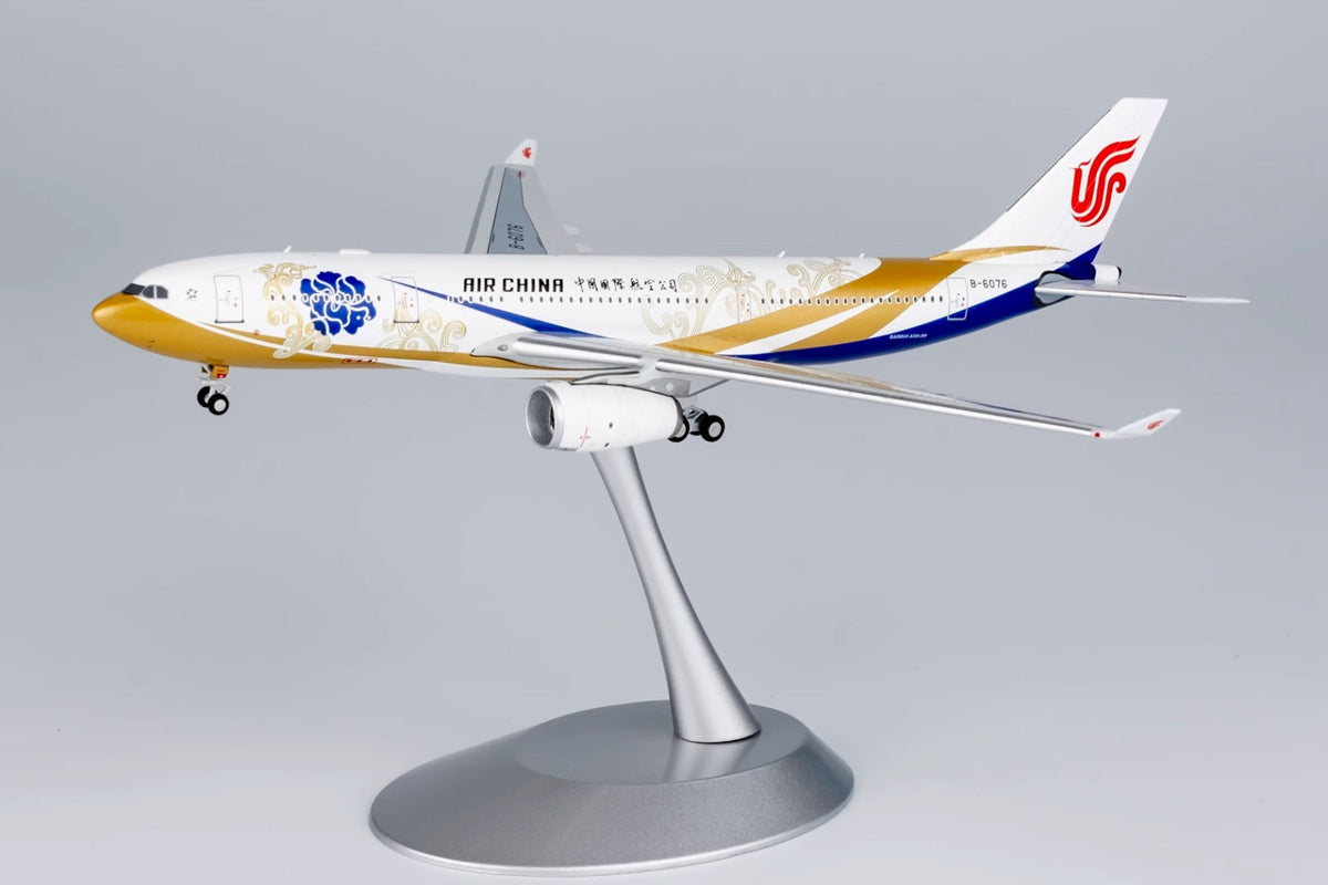 1:400 NG Model AIR CHINA AIRBUS A330-200 Passenger Plane Diecast Aircraft Model