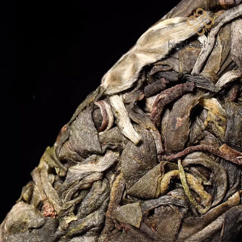 357g Raw Pu'er Tea Cake Qingbing Menhai Ancient Tree Yunnan Premium Tea