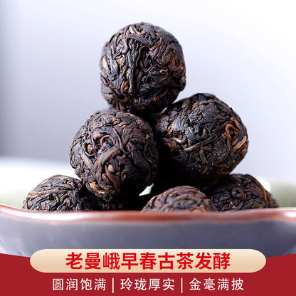 Old Man'e Ancient Tree Longzhu Pu'er Tea Ripe Tea 10pcs Packed Palace Tea