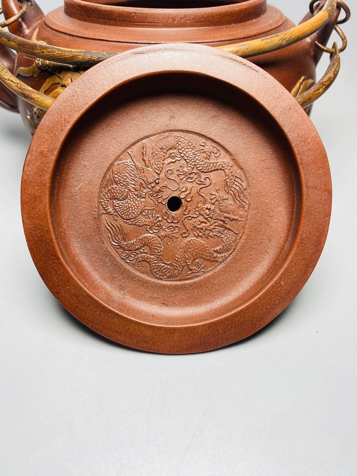 Chinese Yixing Zisha Clay Handmade Exquisite Teapot （大扁铜提梁双龙壶 底款：时大彬）