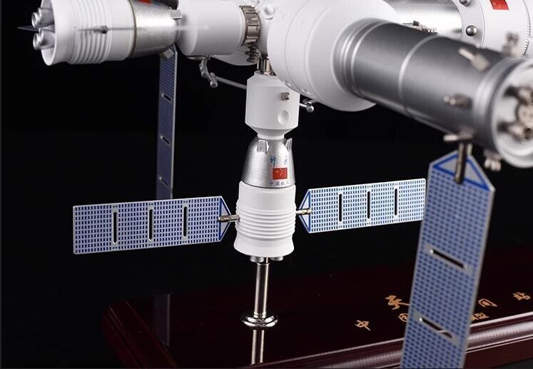 1:80 46CM China Tiangong Space Station Diecast Aerospace Model Collection